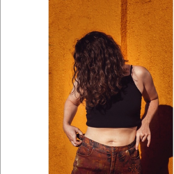 🌻Meet your Posher, Chrissy🌻 - Picture 5 of 8